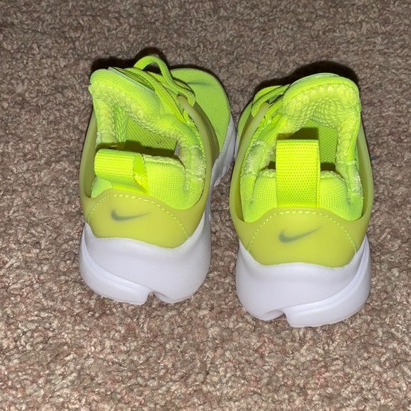 Neon Yellow Nike Shoes - Picture 4 of 5